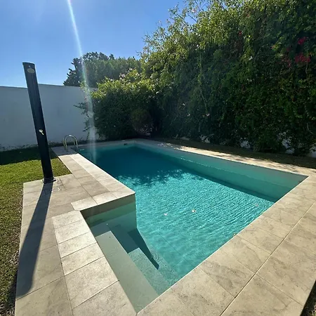 Villa Conil: Private Pool Retreat *