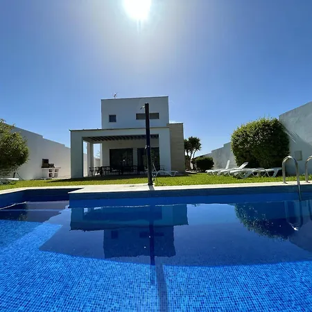 Conil: Private Pool Retreat *